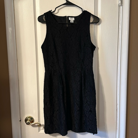 J. Crew. Size 8. Holiday 2018. - Picture 1 of 3